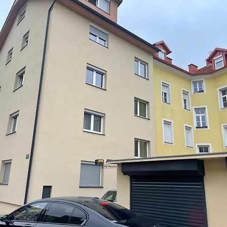 Seos Self Check In ,Gratis Parken Lejlighed Graz Eksteriør billede